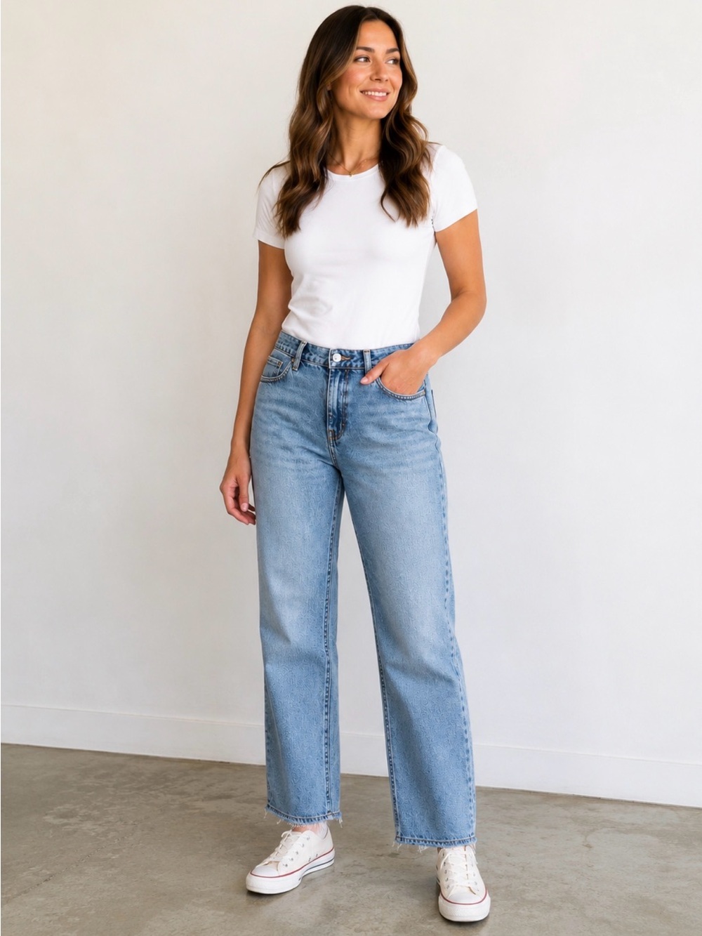 Eddie Bauer Relaxed Straight Leg Jeans Light Wash Women’s Size 16R Denim - Picture 3 of 9